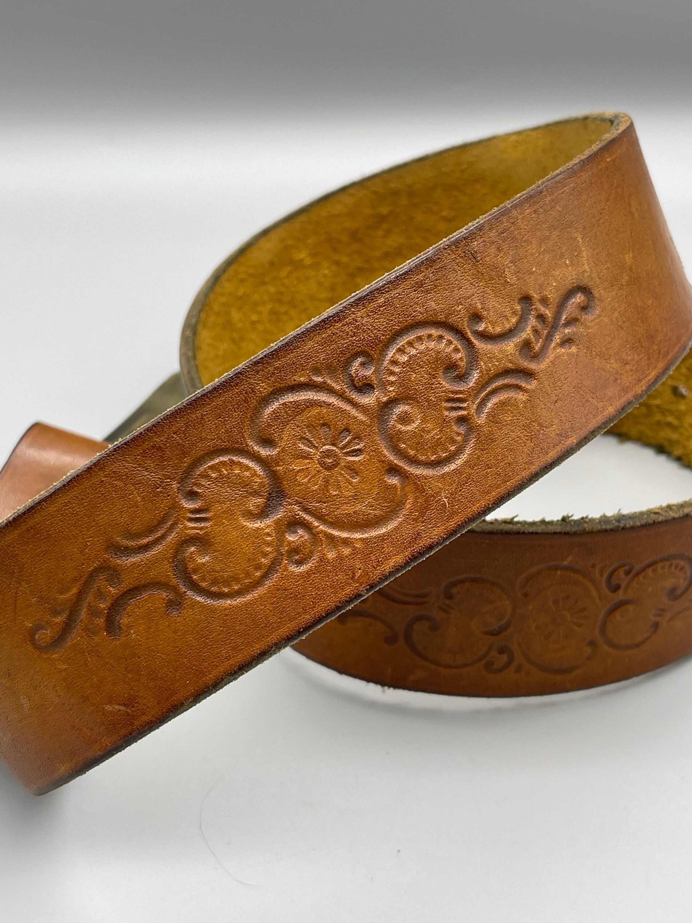 Vintage Country Music Belt, Tooled Leather, Brass Buckle 