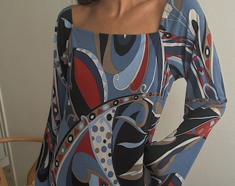 Vintage 1990s Retro Print Dress with Flowy Bell Sleeves | Super Soft Stretch Fabric and Lightweight | Minimal Bohemian Style