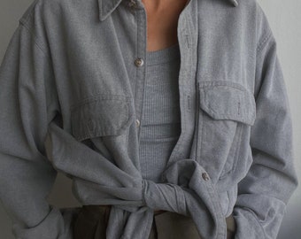 Vintage 90s Light Gray Flannel Oversized Boyfriend Button Up Shirt | Made in USA |  On Trend | Minimalist