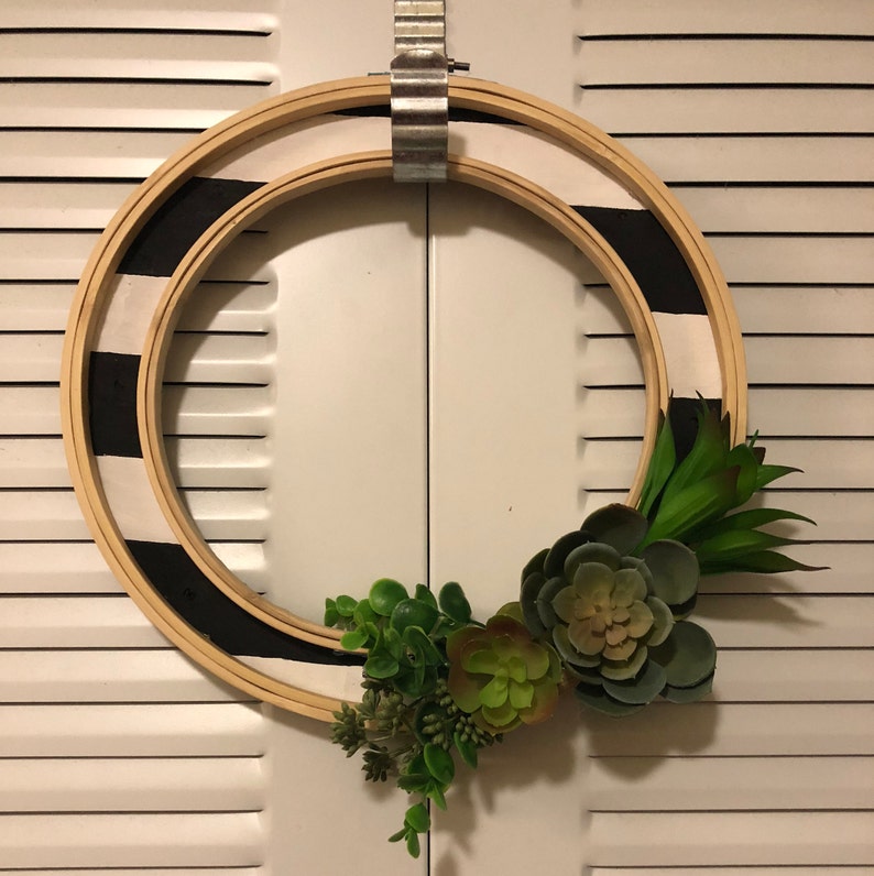 Modern Succulent Wreath