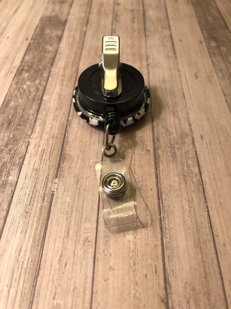 Houndstooth Retractable ID Badge Reel