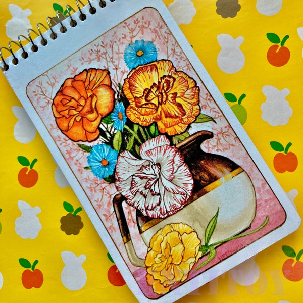 CARNATIONS FLORAL NOTEPAD // Vintage “Purse-Sized” Mini 3” x 5” Memos Stationery Tablet Current Cottage Kitsch Mcm 70s Flowers ↓ Read ↓