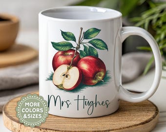 Personalized Teacher Coffee Mug: Vintage Apple Design, Custom Name