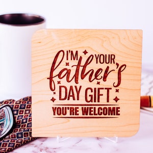 Vaderdagcadeau van baby, grappige vaderdagkaart, vaderdagcadeau van kinderen, houten kaart,