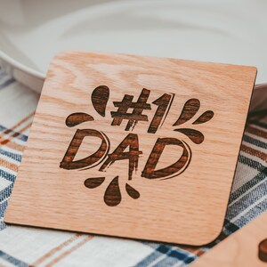 Regalo per la festa del papà da parte della figlia, biglietto per la festa del papà, regali personalizzati per papà, biglietto in legno, papà numero uno, papà n. 1,