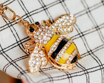 Rhinestone Bumble Bee Keychain, Crystal Keychains with Bling, Cute Gifts Bumble Bee Lovers, Cute Keychains for Women, Bling Backpack Ring