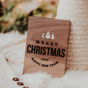 Prettige kerstdagen en gelukkig nieuwjaarskaart, kerstkaart, kerstkaarten, gegraveerde houten kaart, gelukkige kerstkaart, unieke wenskaart