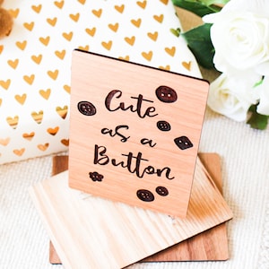 Nuevo regalo familiar para bebés, regalo para nuevos padres, nueva tarjeta de bebé, tarjeta de felicitación de madera, tarjeta personalizada, tarjeta de baby shower, tarjeta de bebé linda, niña