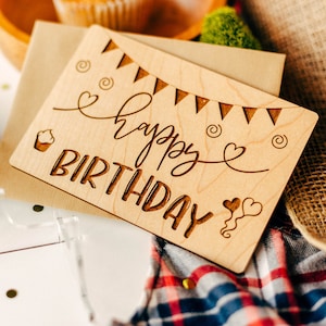 Carte du 90e anniversaire, cadeau d’anniversaire en bois, joyeux 90e anniversaire, carte d’anniversaire marquante, cadeau du 90e anniversaire, carte souvenir, carte de 90 ans