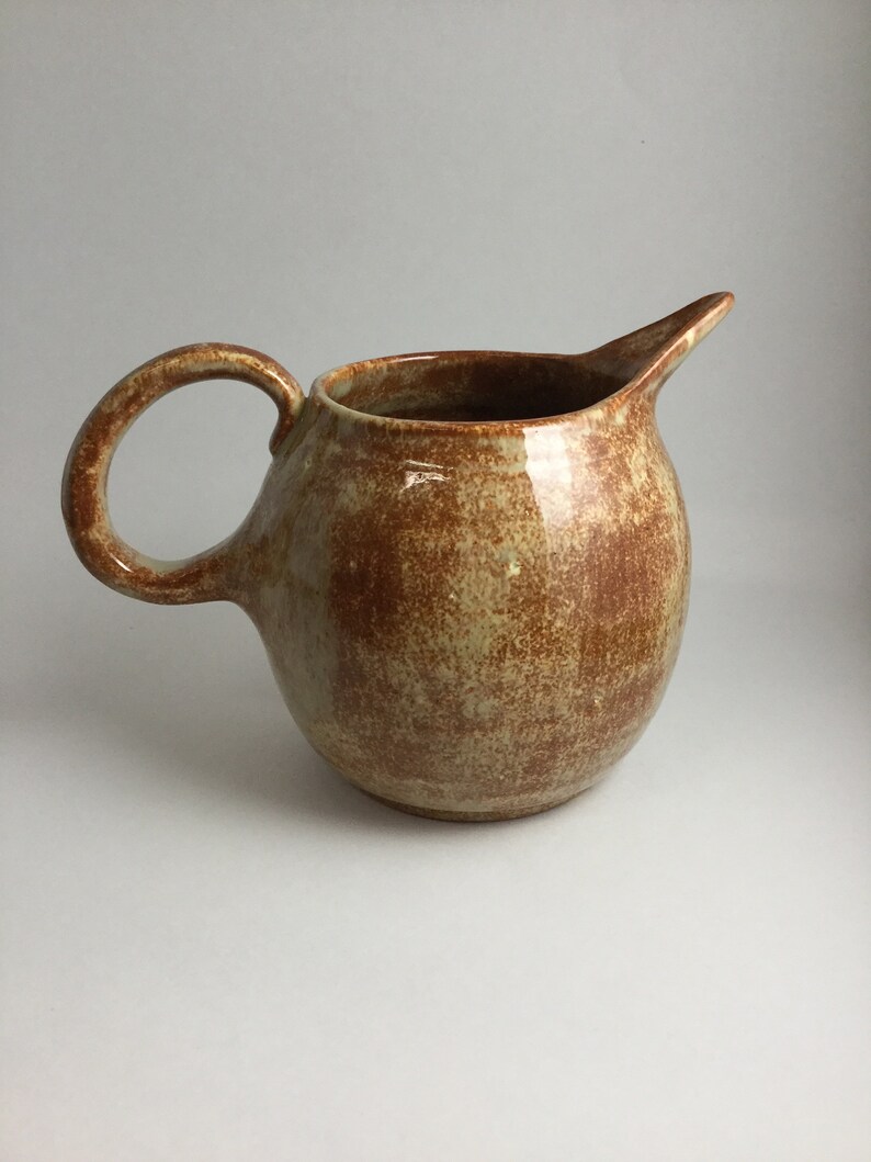 Albany slip pitcher