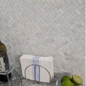 Handmade White Mother of Pearl Herringbone Mosaic Tile For Bathroom Kitchen Spa Wall Shower Backsplash Tile zdjęcie 2