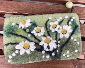 1 felt bag Daisy felt case DAISIES felt ~21 x 12.3 cm Daisys