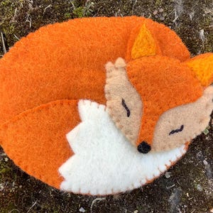 Borsa in feltro SLEEPING FOX ca.12x10,5 cm Custodia in feltro Volpe in feltro Volpe