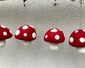 1 felt fly agaric ~7 x 7 cm felted fly agaric felt mushroom for hanging