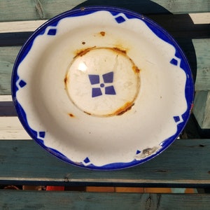 ENAMEL bowl blue white spray decoration