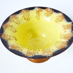 Rare Unusual Deep Vintage Enamel Bowl, Mid-Century Jewelry Bowl Vanilla Yellow Black Copper, 50s 60s Bonbonniere MCM CANDY DISH image 4