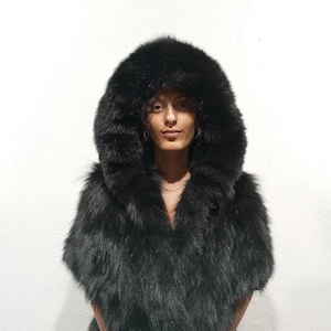 Hooded Black fox fur short sleeve vest real fox fur vest