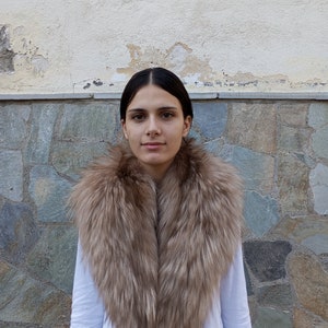 Beautiful Beige brown color fox fur collar