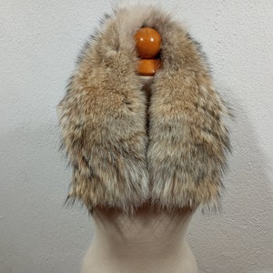 Natural coyote short  fur collar  natural color real coyote fur collar
