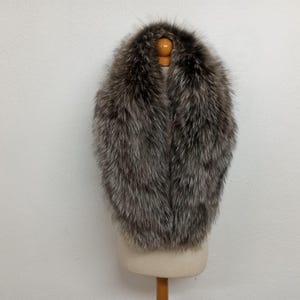 Beautiful large iceberg fox fur collar, real fox fur collar.