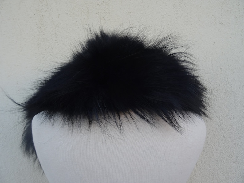 Black short fox fur collar image 2