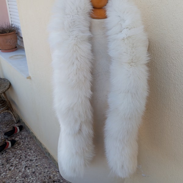 Fox fur scarf/real fur scarf.  White cream color fox fur scarf