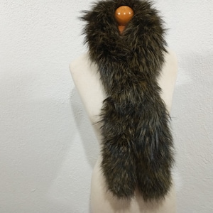 Dyed green fox fur scarf/real fur pull through scarf.
