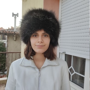 Brown snowtop fox fur hat