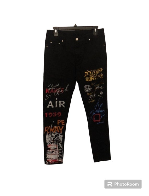 NWT Rare Graffiti Art Painted Black Jeans Sz 32 X… - image 2