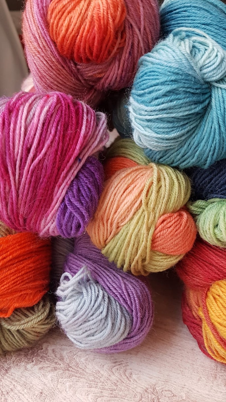 hand colored socks 12-month subscription sock wool birthday knitting gift crochet wool 4x creative handmade yarn Christmas