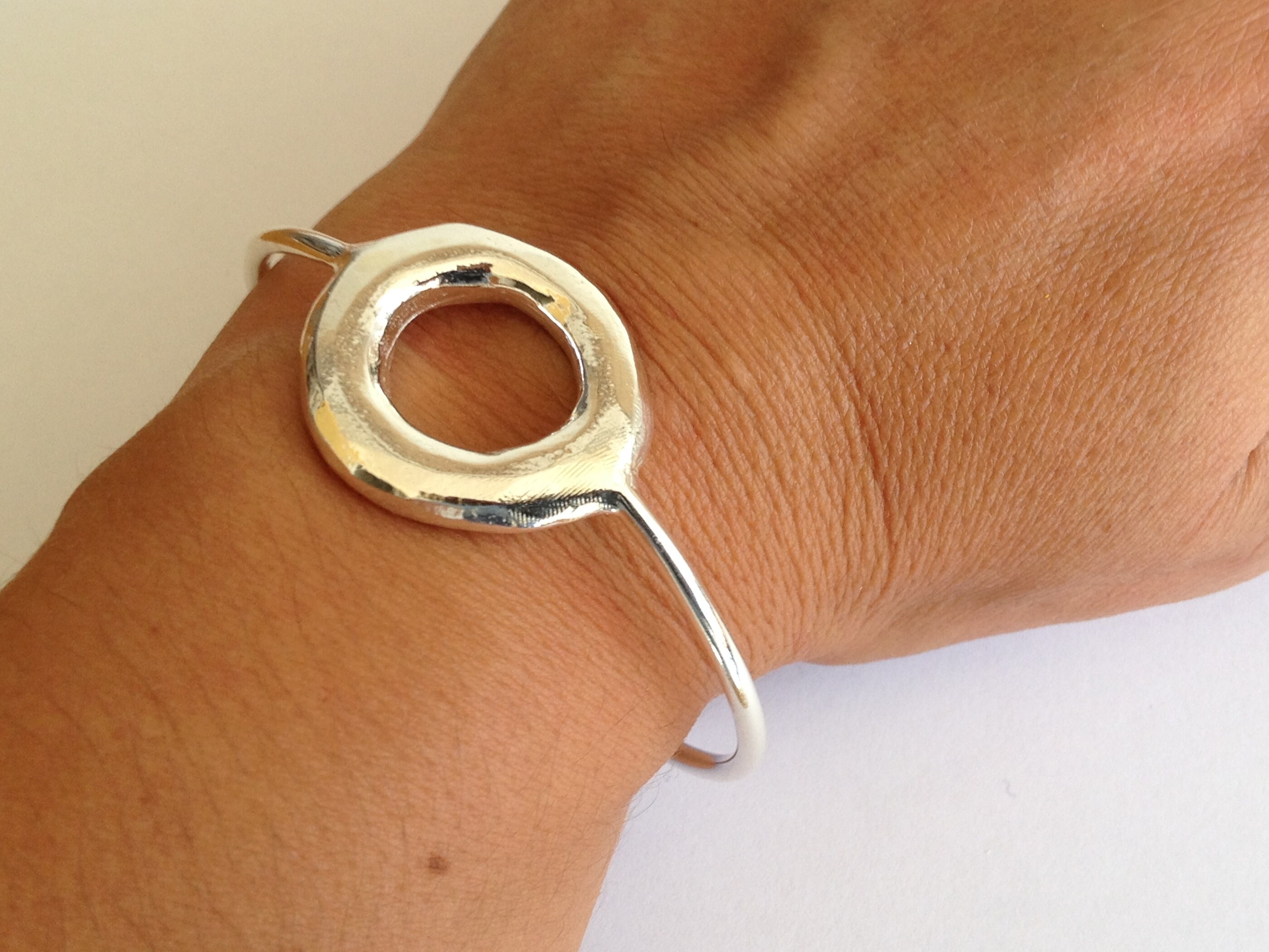 【完売品】OX JEWELRy Silver Curve Bangle MB il_340x270.3003334722_3vkr.jpg