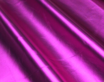 Pelle di agnello rosa design metallizzato L111-40