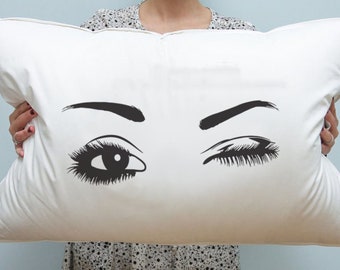 Winking pillowcases | Etsy Eye pillows, Pillow cases diy