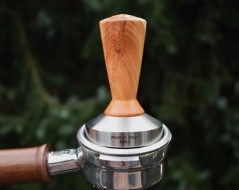 Tampers | yew | Handmade unique tampers for portafilters | Espresso | Coffee | Barista | Coffee machine | Compactor