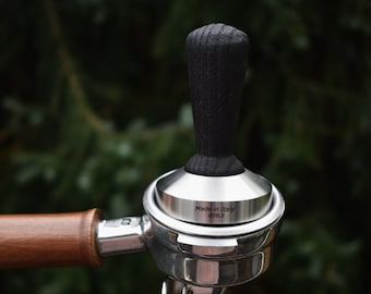 Tampers | Oak | Yakisugi | Handmade unique tampers for portafilters | Espresso | Coffee | Barista | Coffee machine | Compactor