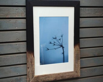 Wild wood frame made of flamed oak