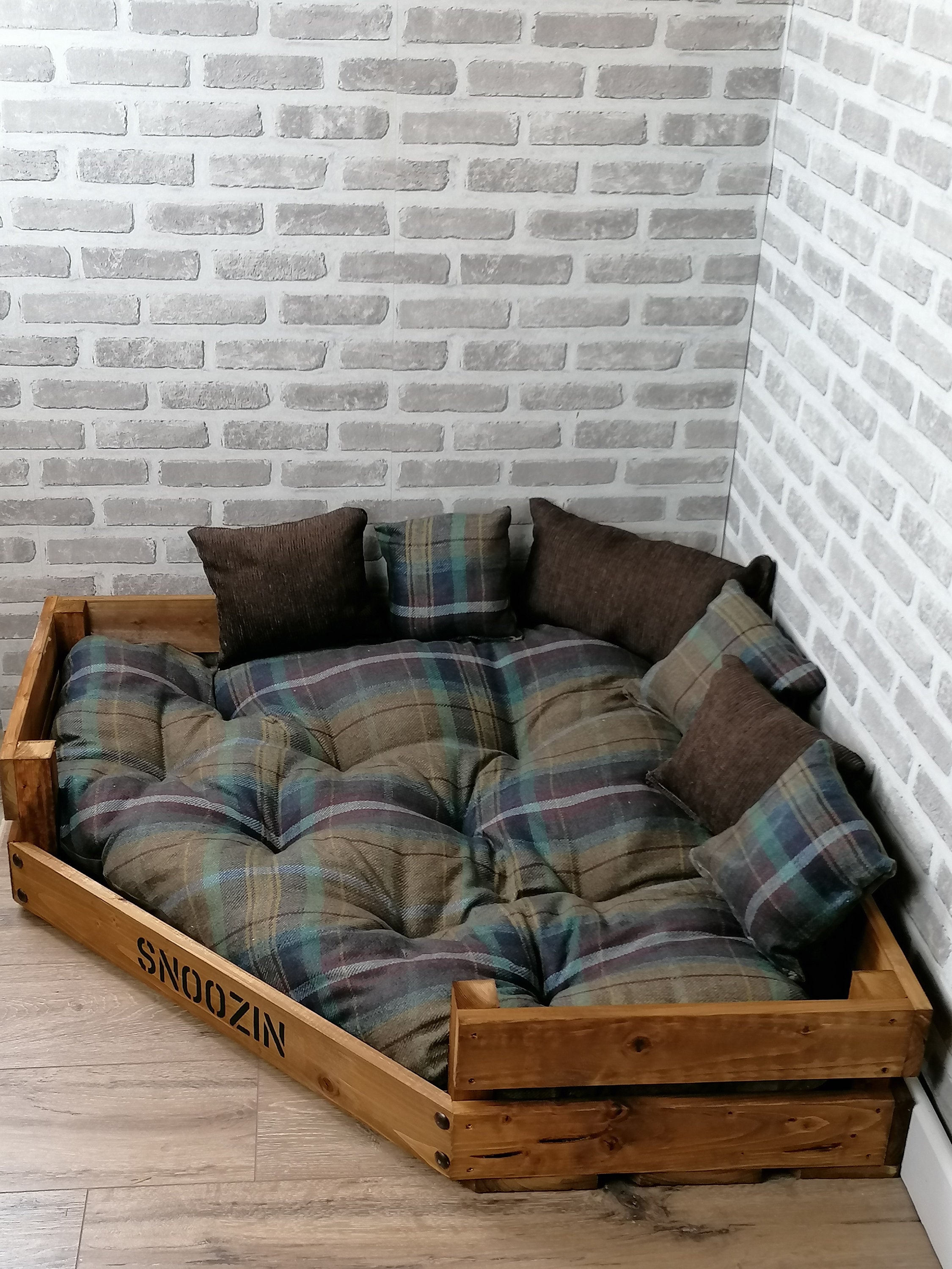 XL Personalised Rustic Wooden Corner Dog Bed Multi Colour Wool | Etsy UK