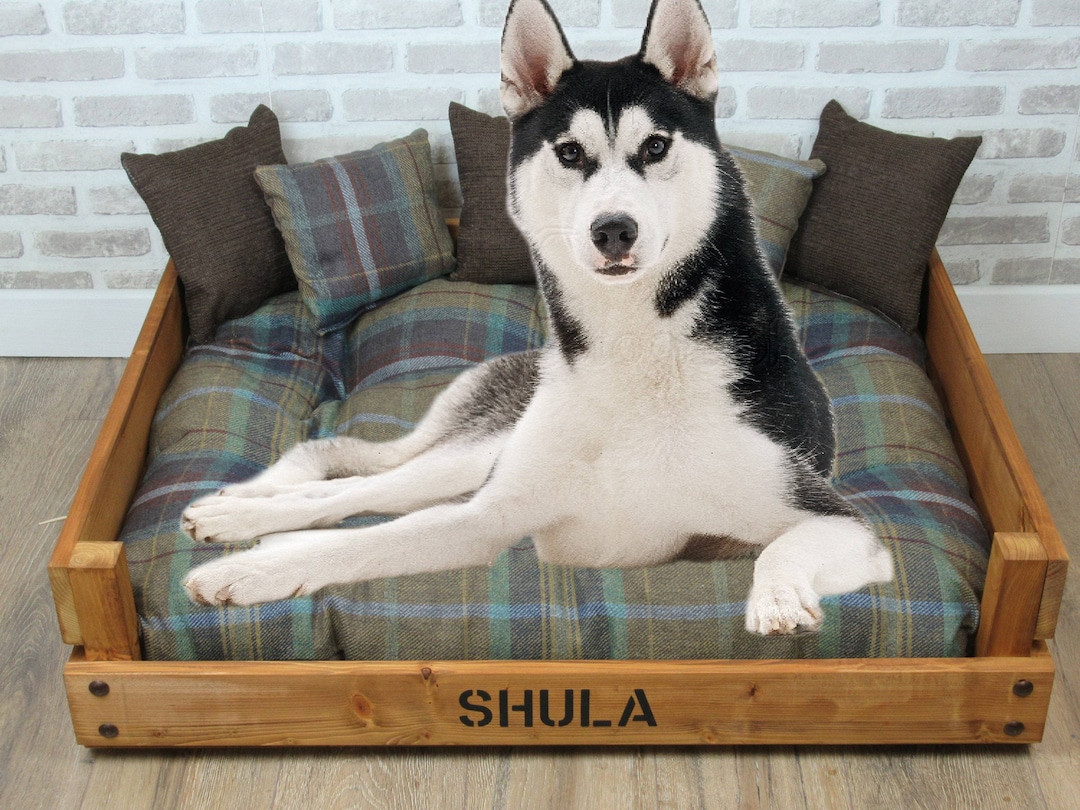 Cama de perro de madera r stica personalizada extra grande en tela de tacto de lana multicolor Etsy M xico