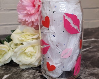 Lips & Hearts - Valentine's Day Beer Can Glass  / Iced Coffee Glass /Soda Can Glass / Beer Can Glass With or Without Lid