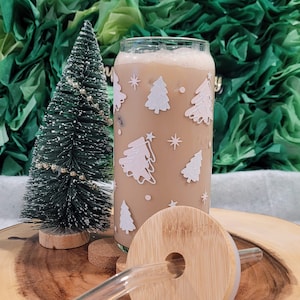 Christmas Winter Tree Glass Can/ Holiday Iced Coffee Cup/ Christmas Tree Libbey Glass/ Beer Can With Lid/ Soda Can Glass/ Iced Coffee Glass