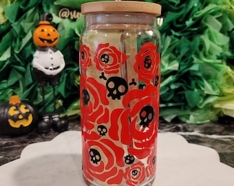 Rozen en schedel ijskoffieglas blik / Halloweenglas blik / bierblikje met deksel / frisdrankblikje / ijskoffieglas / koffieglas kan w / stro
