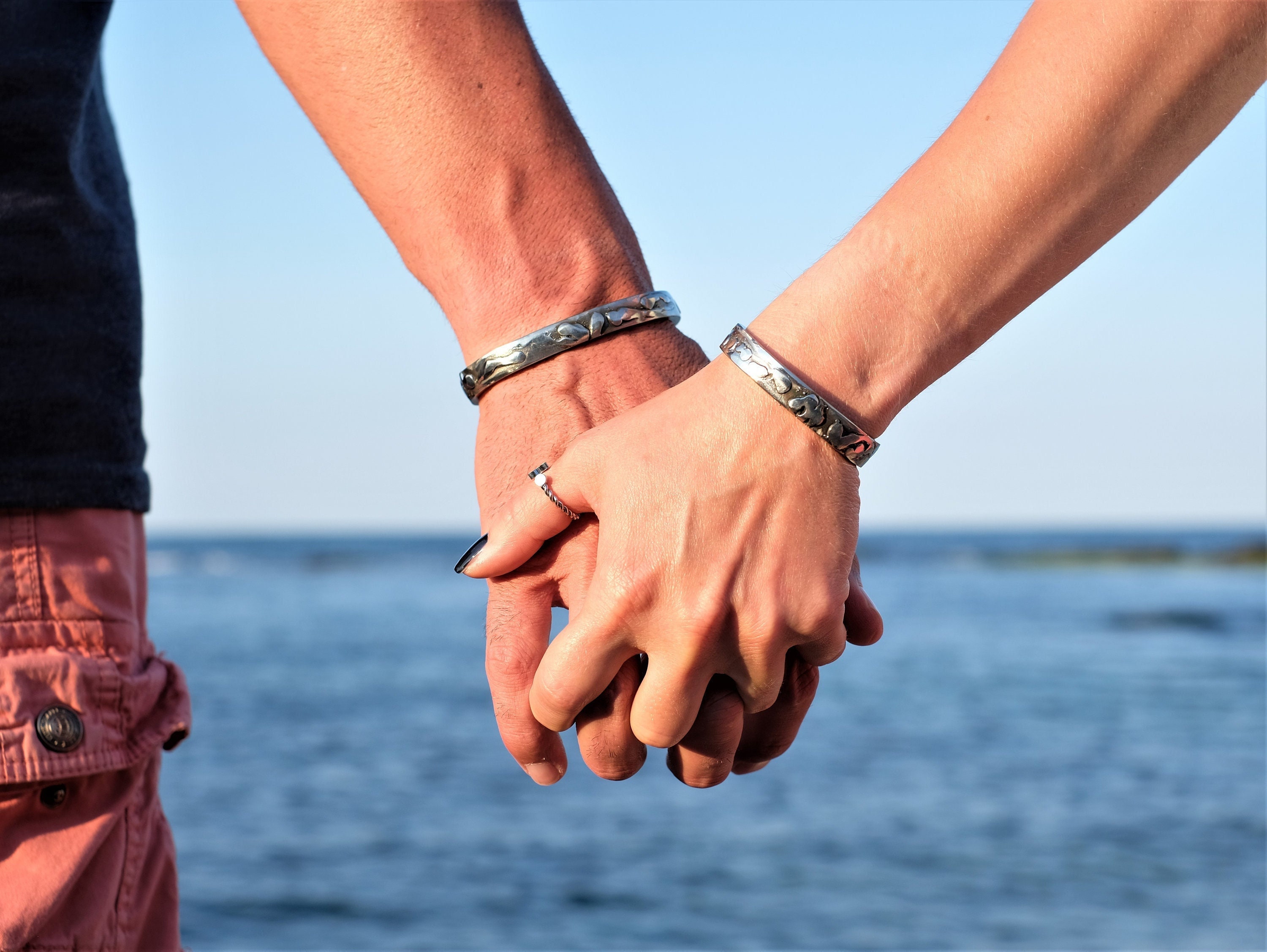 Couples Bracelets, His and Hers Bracelet, Hammered Bracelet, Love Couple  Bracelet, Matching Bracelet, Set of 2 - Etsy