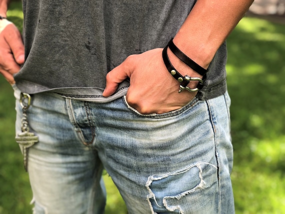 Leather surfer bracelet deals