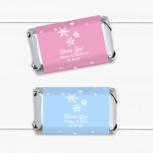 Set of 40 Snowflakes Winter Personalized Hershey&#39;s Miniatures Chocolate (Assembled/Labels Only), Affordable Wedding Party Favors MAE214