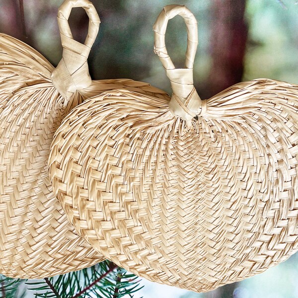 10 PIECES - Pamaypay - Raffia Fans - Medium Size Raffia Fans