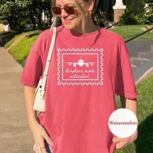 Comfort Colors® Airplane Mode Shirt, Vacation Tee For Traveler, Funny Introvert Gift, Pilot Shirt, Travel Lover, Wanderlust Crewneck imagen 2