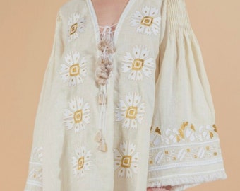 Ready to ship! Size Large, length 74cm. Ivory Embroidered Linen Bohemian Blouse - Boho Ukrainian Vyshyvanka - Ethnic Style Chic tunic