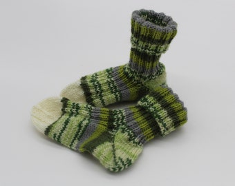 Hand-knitted children's socks size 24/25