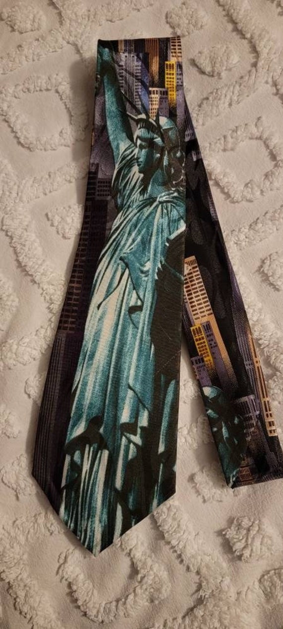 Fratello hand made Statue of Liberty tie