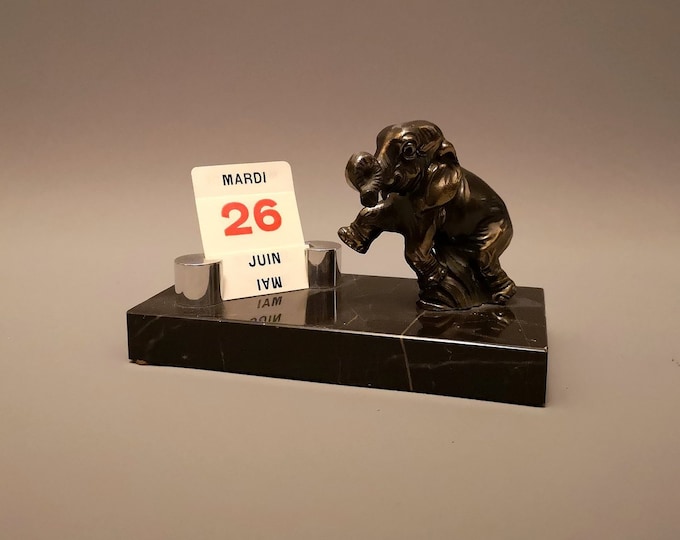 Vintage French Art Deco desk calendar, baby elephant